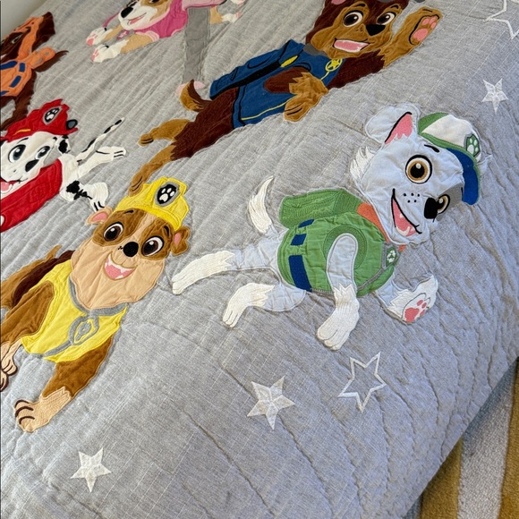 Pottery Barn Kids Paw Patrol Twin Quilt and Standard Sham - Picture 3 of 11